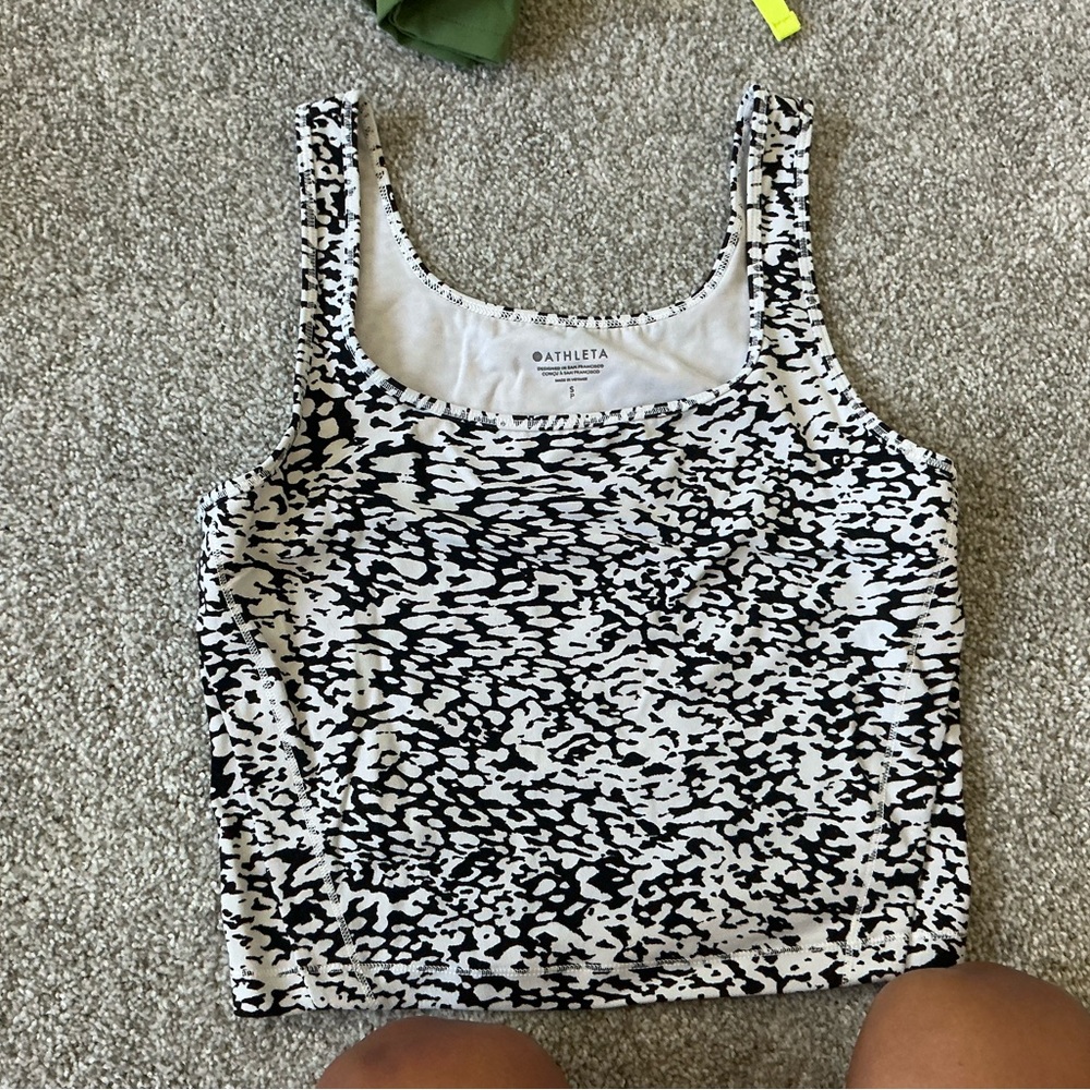 Athleta Monochrome Patterned Tank Top